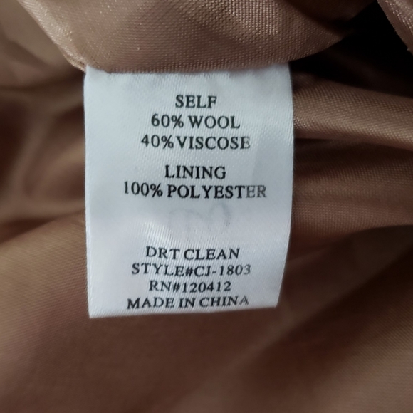 Maddy...k Wool Poncho - Picture 9 of 9